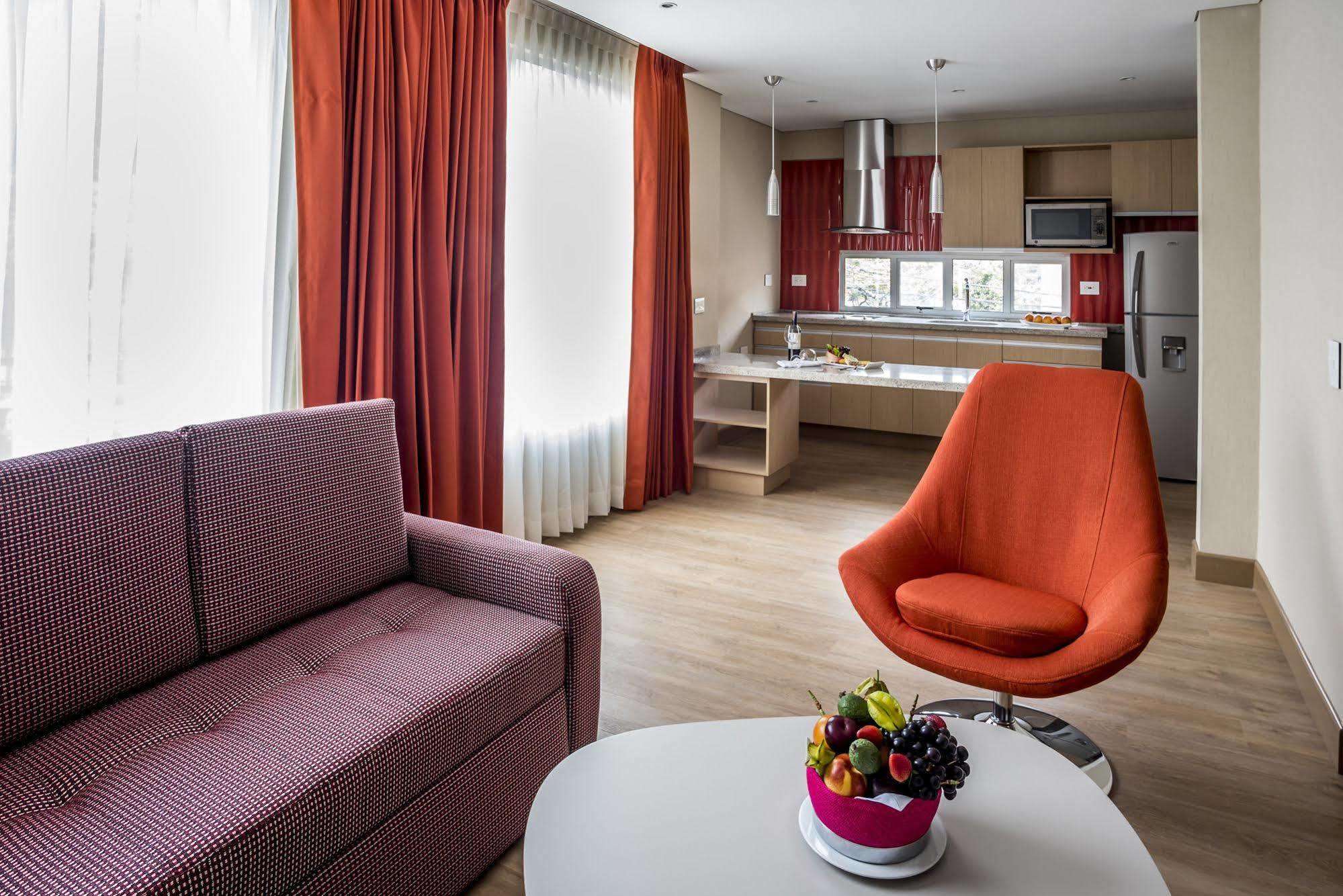 Hotel Plaza Suites Μπογκοτά Εξωτερικό φωτογραφία