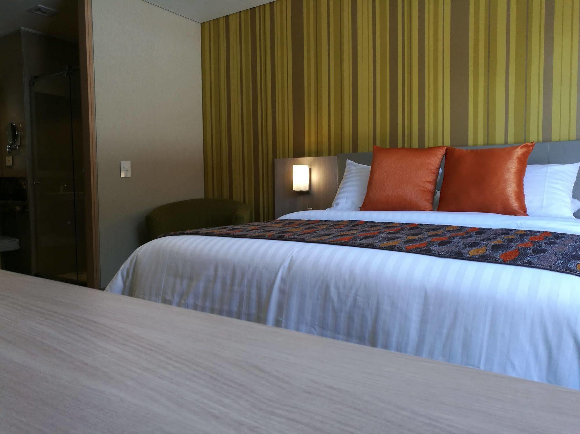 Hotel Plaza Suites Μπογκοτά Εξωτερικό φωτογραφία