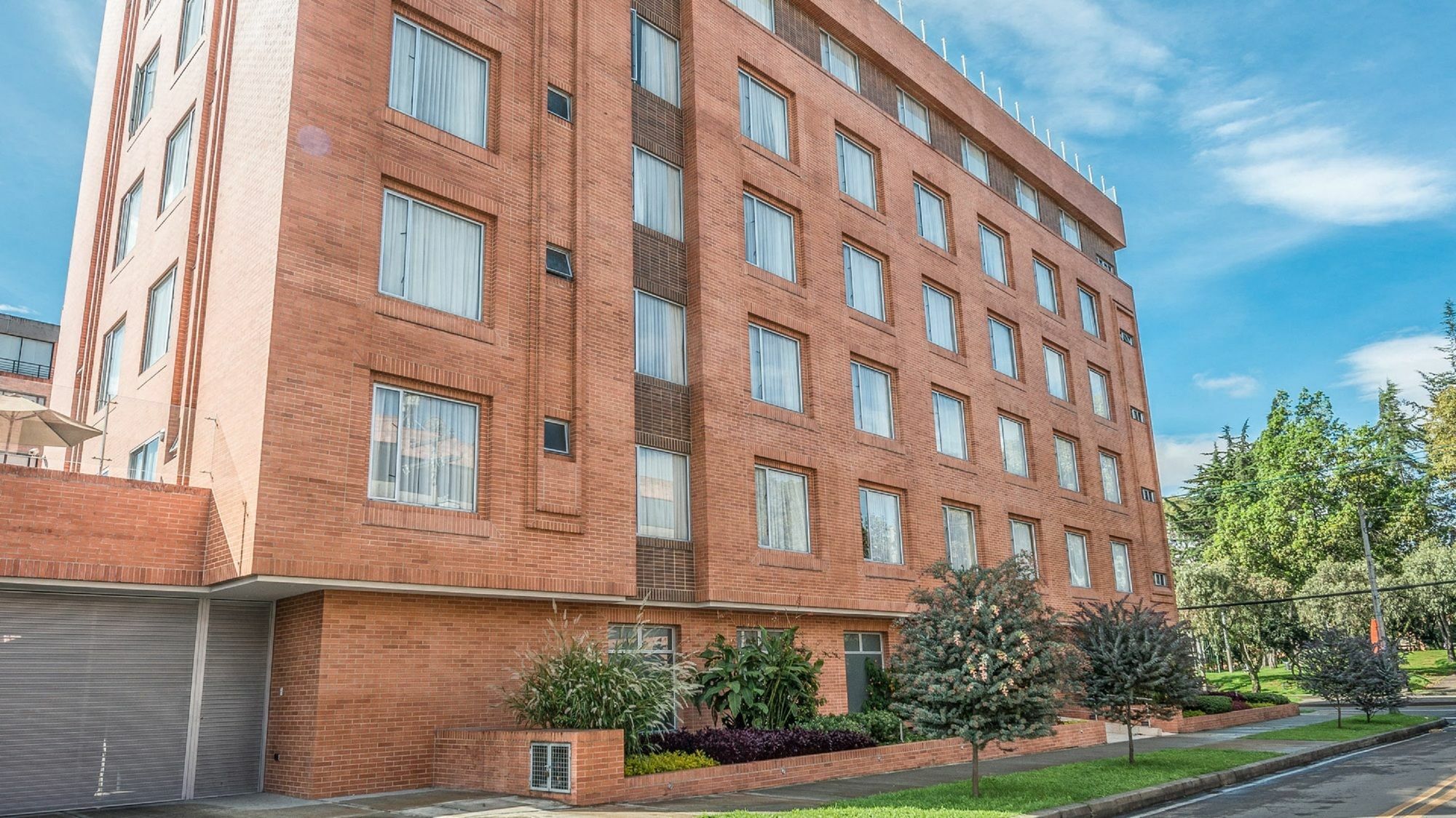 Hotel Plaza Suites Μπογκοτά Εξωτερικό φωτογραφία